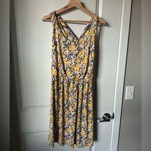 Stitch Fix XXL Yellow and Blue Floral Knee Length Dress